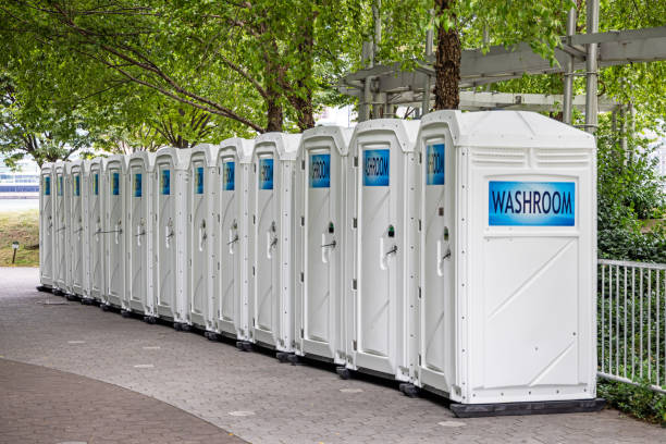 Best Sanitation services for porta potties  in Grandview, WA